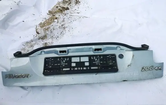 Peugeot 206 Trunk door license plate light bar 