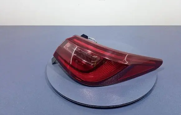 Infiniti Q50 Rear/tail lights