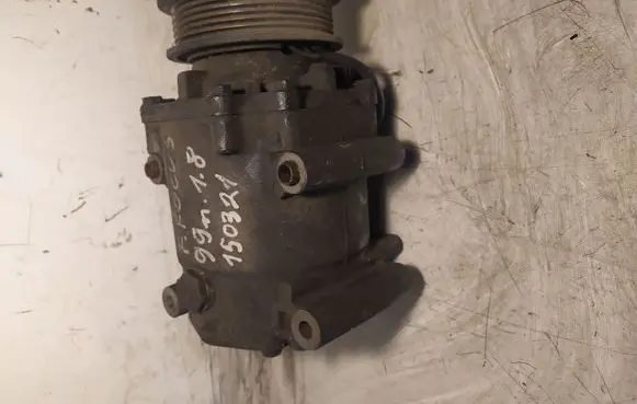 Ford Focus Air conditioning (A/C) compressor (pump) 1998SEP29