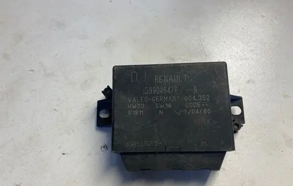 Renault Laguna III Parking PDC control unit/module 259904647r