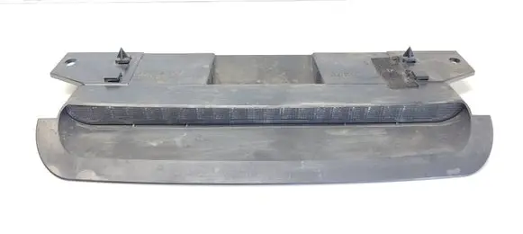Volvo S70 V70 V70 XC Third/center stoplight 9151485