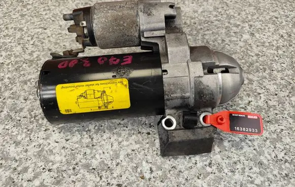 BMW X5 E70 Starter motor 7801203