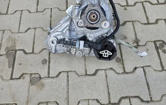 BMW X7 G07 Gearbox transfer box case ATC13