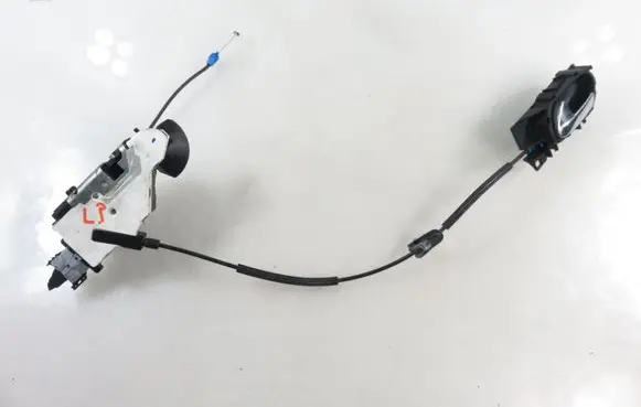 Citroen C4 I Picasso Front door lock 24090816