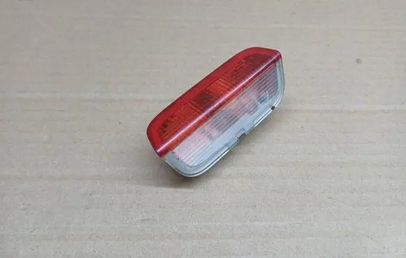 Volkswagen PASSAT B7 Front door interior light 1K0947411A