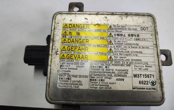 Mazda 5 Headlight ballast module Xenon W3T15671 6622