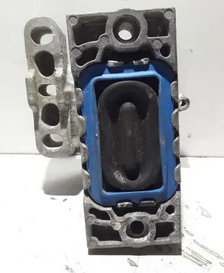 Volkswagen PASSAT B6 Engine mount bracket 1K0199262