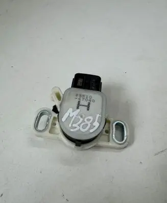 Toyota C-HR I Clutch pedal sensor 89510 47040
