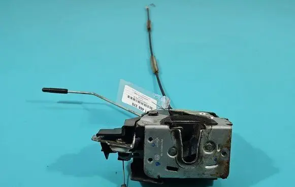 Volkswagen Fox Front door lock 5Z3837013P IMPRK1488370