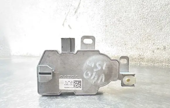 Volvo V40 Steering wheel lock P31340956 T6F174BC9 M04M17