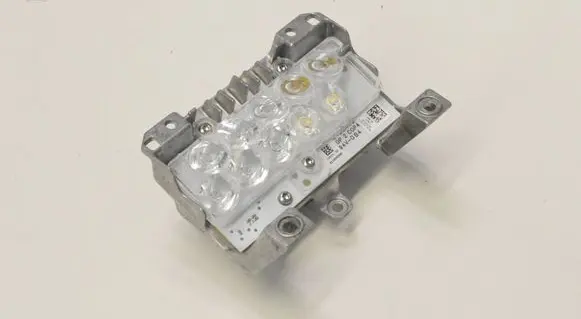 Mercedes-Benz C W205 LED ballast control module 1305715204