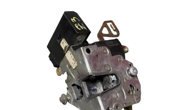 BMW Z3 E36 Front door lock 8353012 6711 40620821