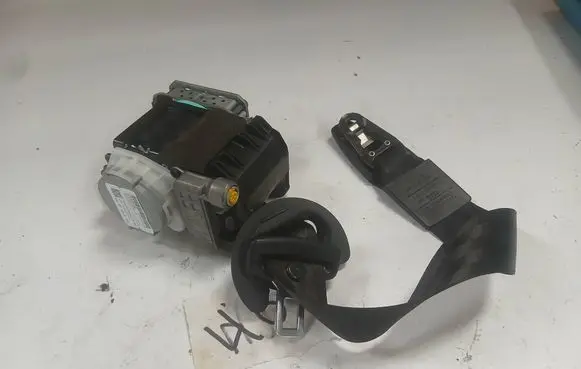 Audi A7 S7 4G Front seatbelt 4G8857705B