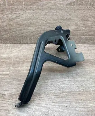 BMW 5 F10 F11 Fender mounting bracket 7183752 107020 LEFTSIDE