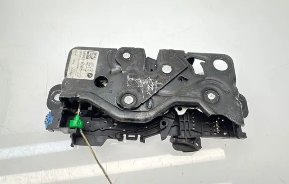 BMW iX Tailgate/trunk/boot lock/catch/latch 16367210 E90706103 98519090