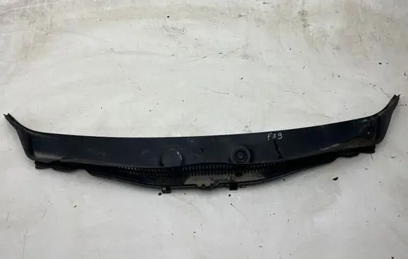 BMW X2 F39 Wiper trim 10808611