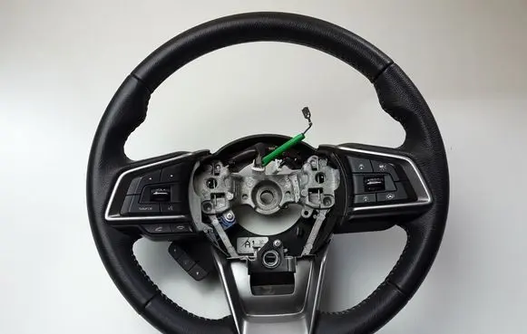 Subaru Legacy Steering wheel GS13116640