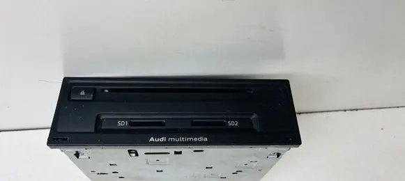 Audi A3 S3 8V Radio/CD/DVD/GPS head unit FA0300016A 8V0035864