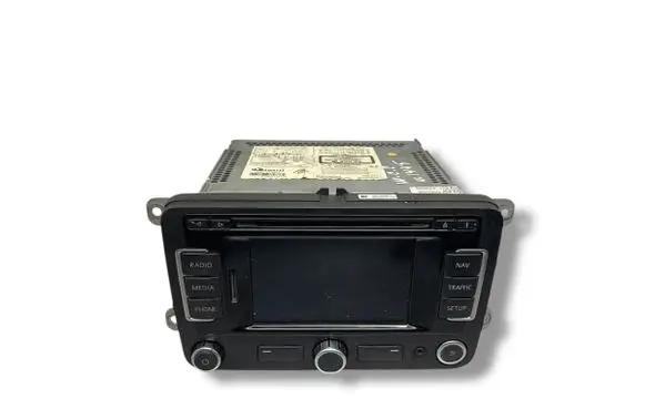 Volkswagen PASSAT CC Radio/CD/DVD/GPS head unit VWRNS315EU 3C0035279G VWZAZ2M3927113
