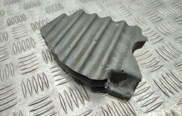 Fender foam support/seal