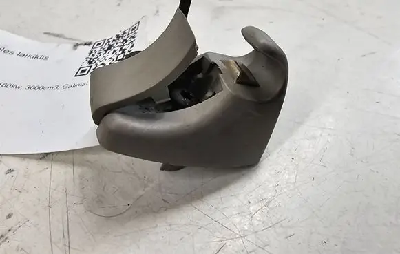 Sun visor clip/hook/bracket