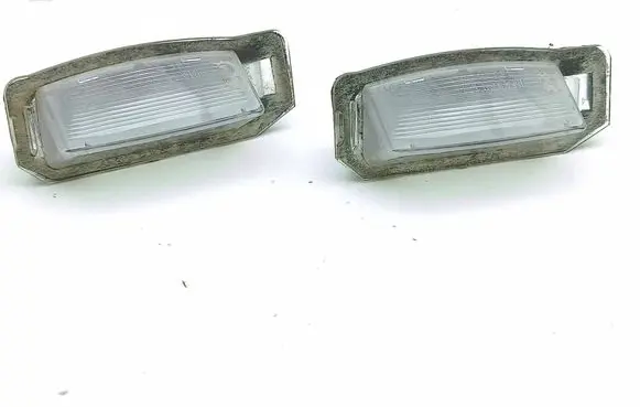 Mitsubishi Outlander Number plate light 2905
