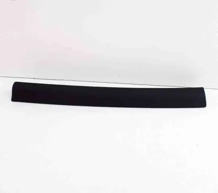 Maserati Levante Dashboard lower bottom trim panel 670043365 670163249