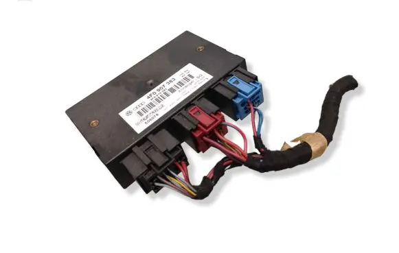 Audi A6 S6 C6 4F Tow bar trailer control unit/module 4F0907383