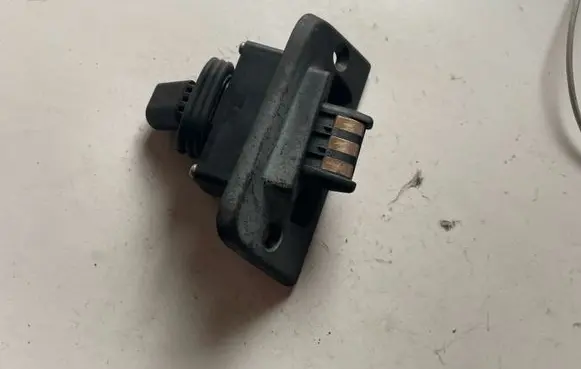 Volkswagen Transporter - Caravelle T5 Sliding door contact joint 7H0907438