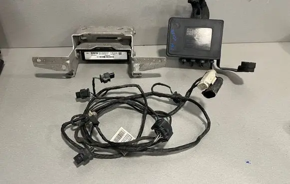 BMW 3 GT F34 Distronic sensor radar 6864628 75789013 1309130116