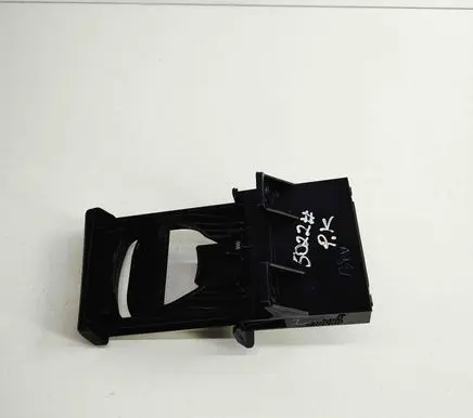 Toyota Hilux (AN10, AN20, AN30) Cup holder 556250K010