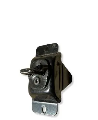 Renault Master III Rear door lock loop/hook striker 8200778368