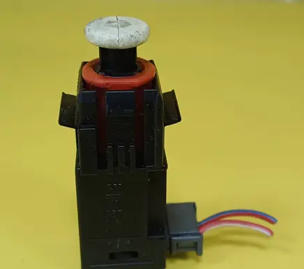 Opel Vectra C Brake pedal sensor switch 09185906