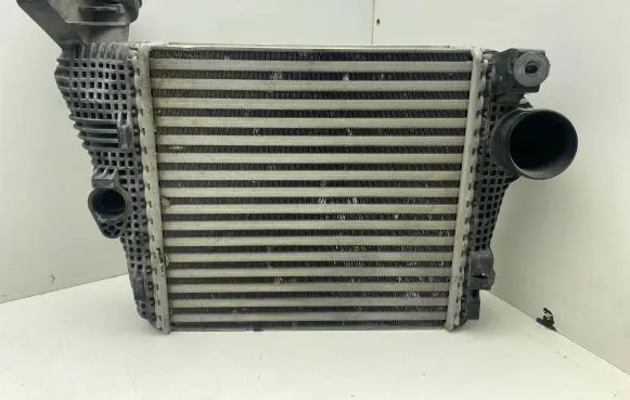 Porsche Macan (95B) Intercooler radiator 95B145803A T95B101 7250314
