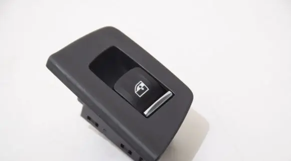 BMW 5 G30 G31 G38 Quarter vent window switch 2844356