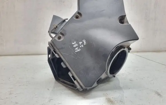 Audi A4 S4 B8 8K Air filter 8K0133835B