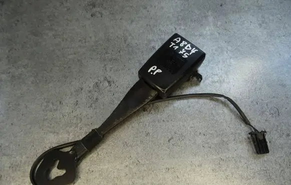 Audi A8 S8 D4 4H Front seatbelt buckle 4H0857755C