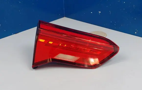 Volkswagen T-Roc Tailgate rear/tail lights 2GA945093