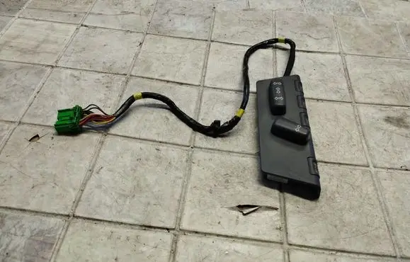 Volvo S60 Seat control module 19206