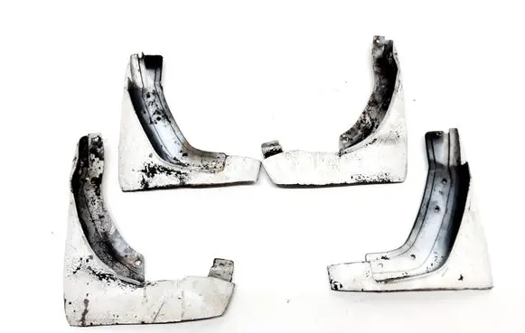 Volvo V70 Front mudguard 30664837