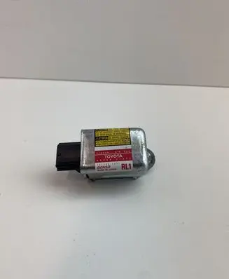Toyota Prius (NHW20) Airbag deployment crash/impact sensor 8986047040