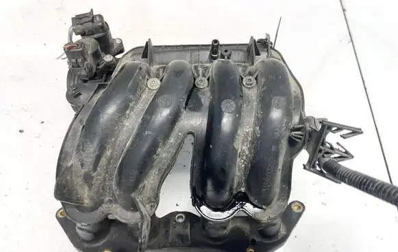Peugeot 206 Intake manifold 9631980380