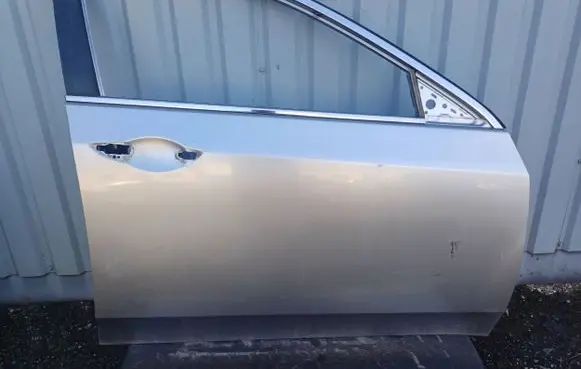 Honda Accord Front door