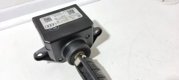 Audi A6 S6 C6 4F Ignition lock 4F0909131G 4F0837220AD 33301401
