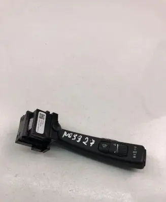 Volvo V60 Indicator stalk 31394008