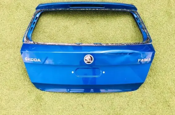 Skoda Fabia Mk3 (NJ) Tailgate/trunk/boot lid 6V6827105B