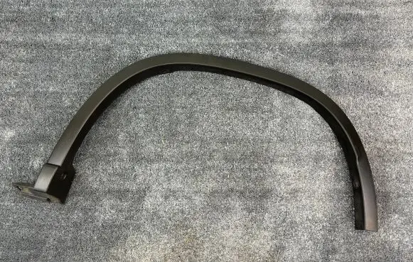 Nissan X-Trail T31 Rear fender molding trim 768573UB0A L91