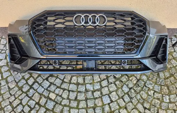 Audi Q3 F3 Front bumper 83A807437 83A80438