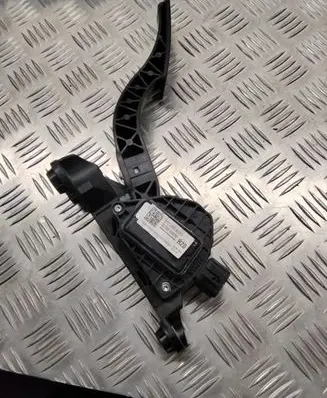 KIA Xceed Accelerator throttle pedal 32700G4200 F2004102333 E2027130203
