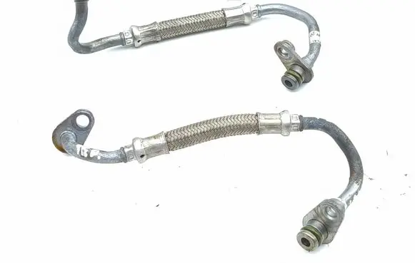 Mercedes-Benz GLC AMG Turbo turbocharger oiling pipe/hose A2760900377 A2760900477